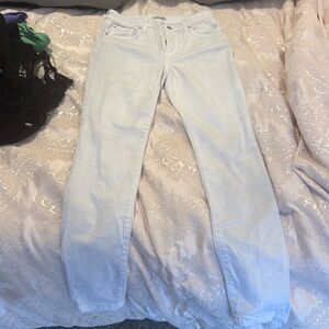White Amazon basic jeans